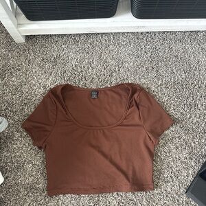 SHEIN Chocolate Brown Crop Top